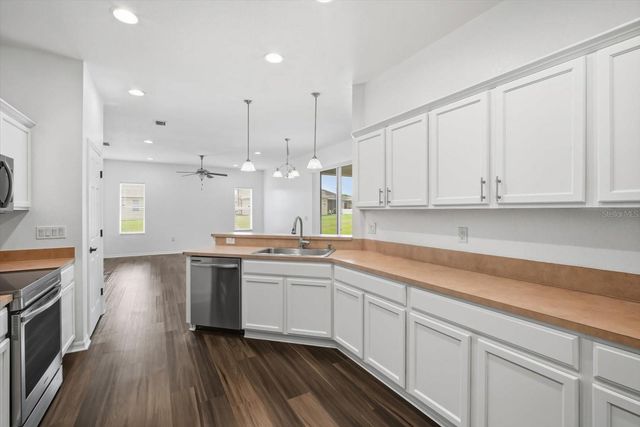 2015 ASHBORO PLACE, Bartow, FL 33830