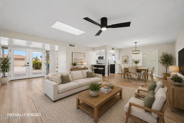 25848 S BEECH CREEK Drive, Sun Lakes, AZ 85248