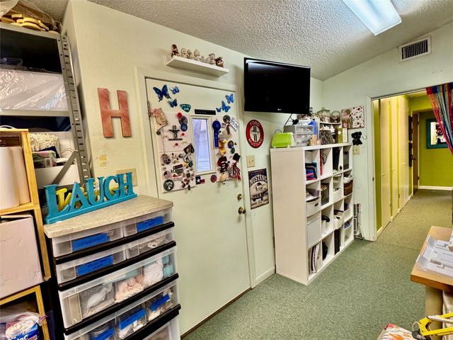 2013 Mill Creek Drive, Arlington, TX 76010