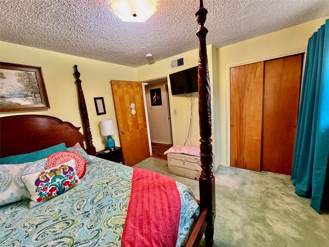 2013 Mill Creek Drive, Arlington, TX 76010