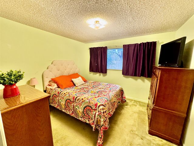 2013 Mill Creek Drive, Arlington, TX 76010