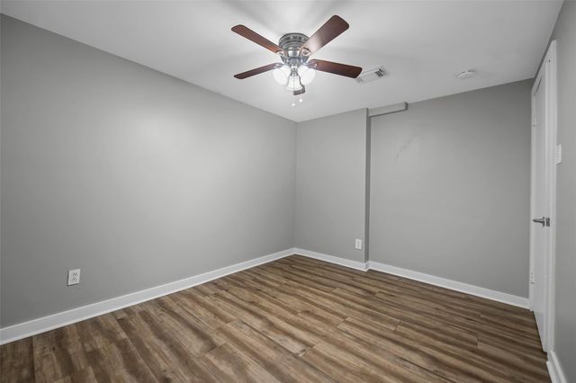 6918 Irvington Boulevard A, Houston, TX 77022
