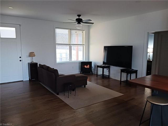 36 Lake Street, Sparta, NC 28675