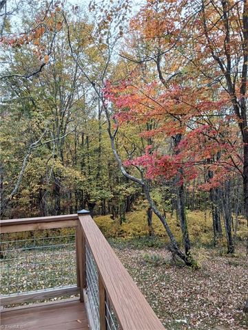 36 Lake Street, Sparta, NC 28675