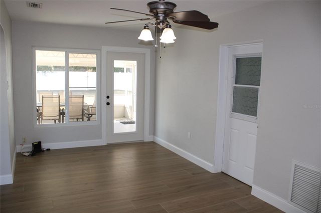 5984 47TH AVENUE N, Kenneth City, FL 33709