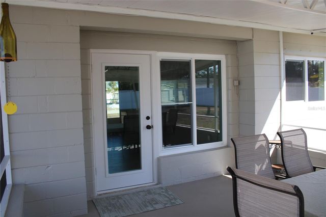 5984 47TH AVENUE N, Kenneth City, FL 33709