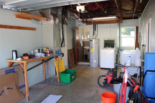 5984 47TH AVENUE N, Kenneth City, FL 33709