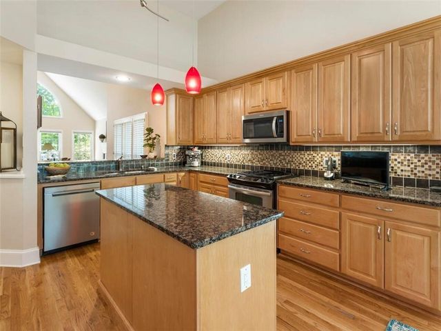 5075 Harbour Ridge Drive, Alpharetta, GA 30005