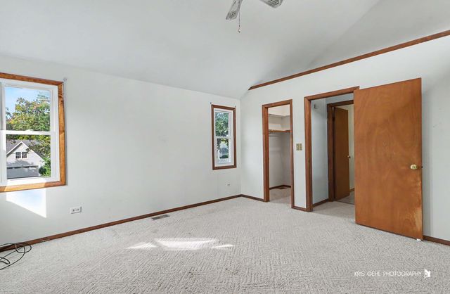 738 Monroe Drive, Lindenhurst, IL 60046