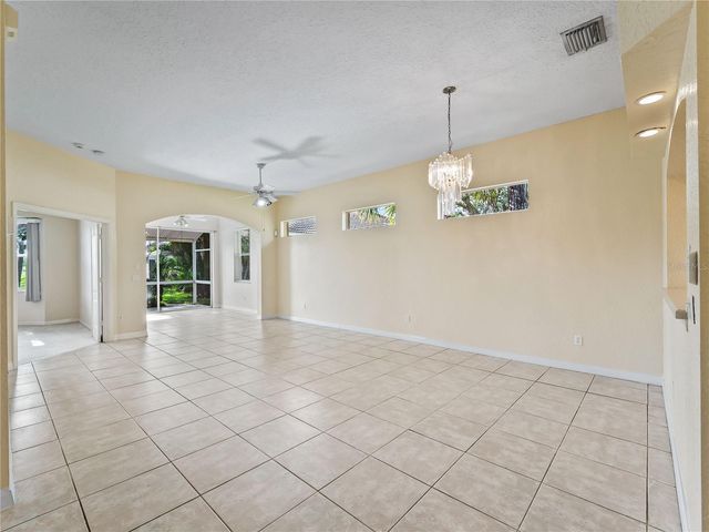 2189 LYNX RUN 2189, North Port, FL 34288