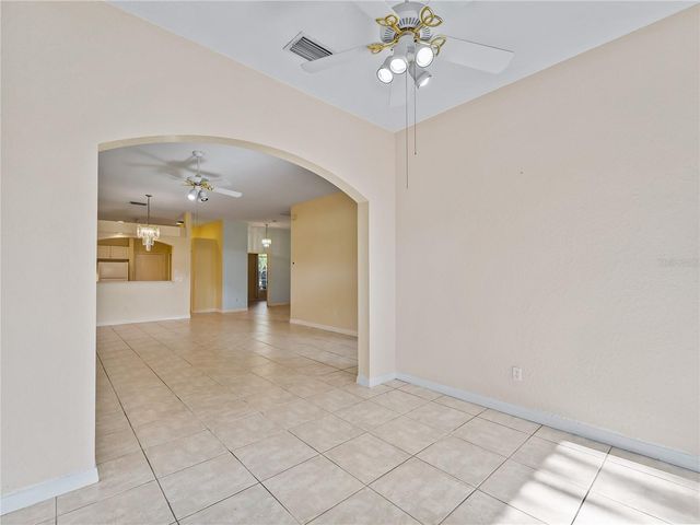 2189 LYNX RUN 2189, North Port, FL 34288