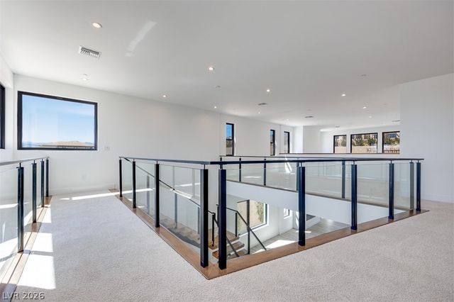 51 Parkwood Ridge Street, Las Vegas, NV 89138