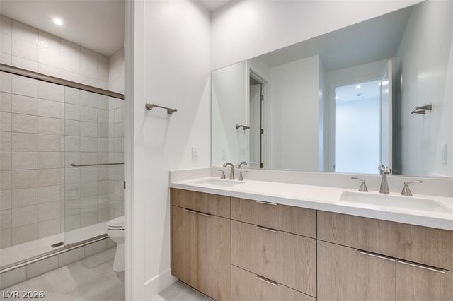 51 Parkwood Ridge Street, Las Vegas, NV 89138