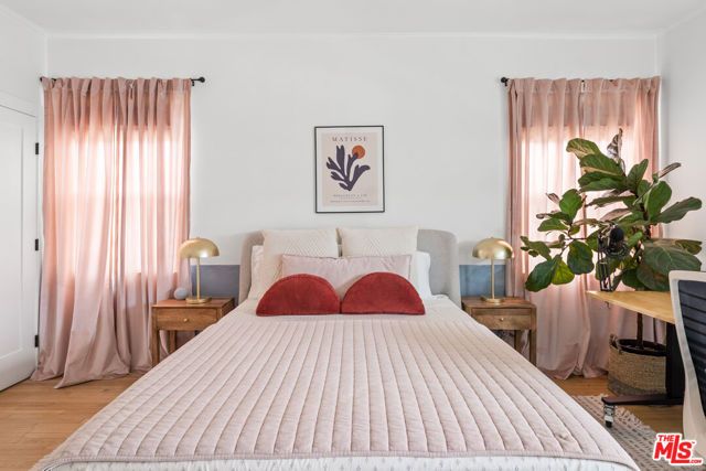1270 N Hayworth Avenue, Los Angeles, CA 90046