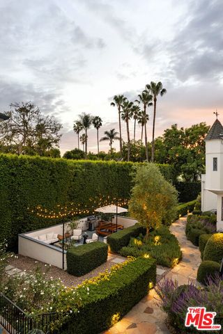 1270 N Hayworth Avenue, Los Angeles, CA 90046