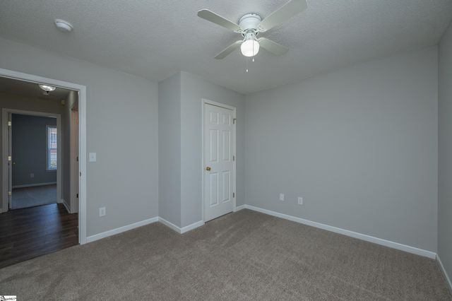 11 Seaside Lane, Greer, SC 29650