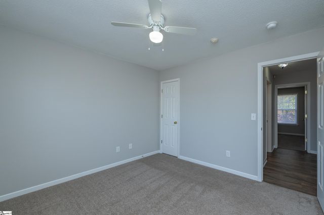 11 Seaside Lane, Greer, SC 29650