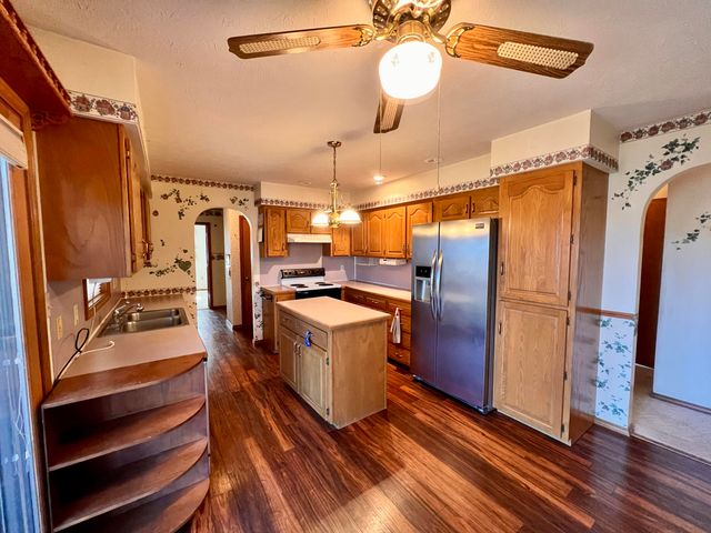 950 Skyline Drive, Forsyth, MO 65653