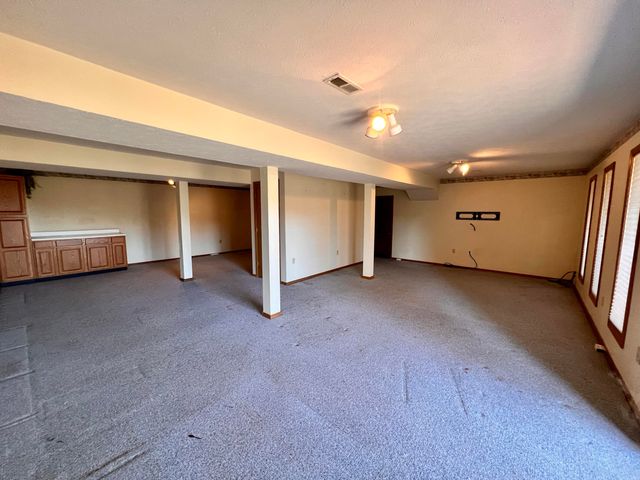 950 Skyline Drive, Forsyth, MO 65653