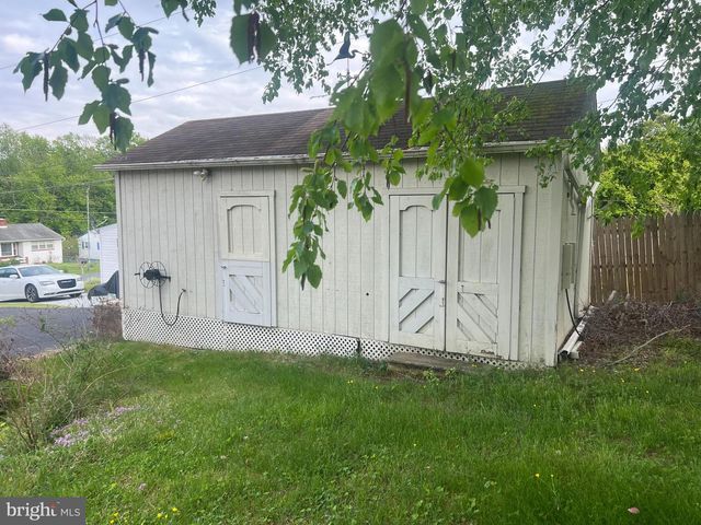 1531 CARPENTERS POINT RD, Perryville, MD 21903