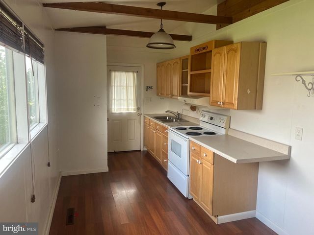 1531 CARPENTERS POINT RD, Perryville, MD 21903