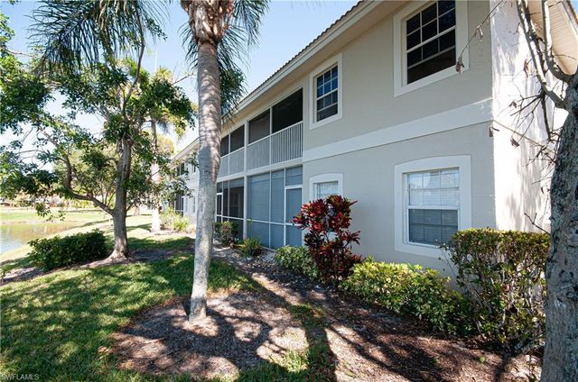 2516 Orchid Bay DR 101, Naples, FL 34109