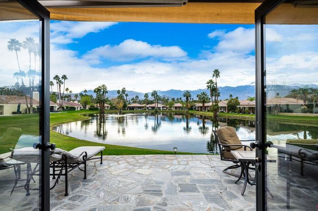 457 Sunningdale Drive, Rancho Mirage, CA 92270