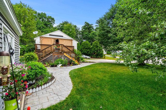 12L Rebecca Lane, Derry, NH 03038