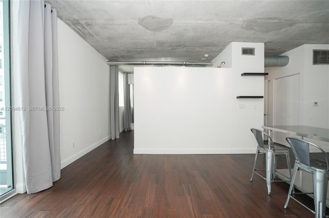 690 SW 1st Court 1623, Miami, FL 33130