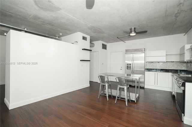 690 SW 1st Court 1623, Miami, FL 33130