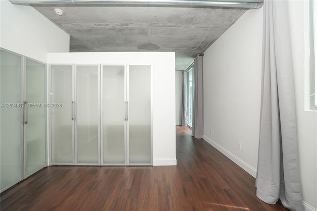 690 SW 1st Court 1623, Miami, FL 33130