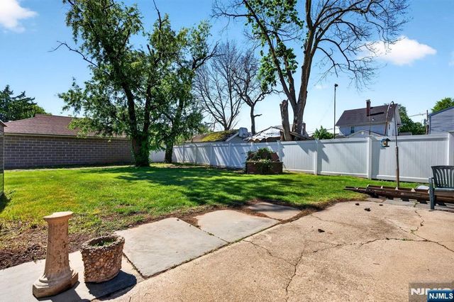 292 Louis Street 1FL, Hackensack, NJ 07601
