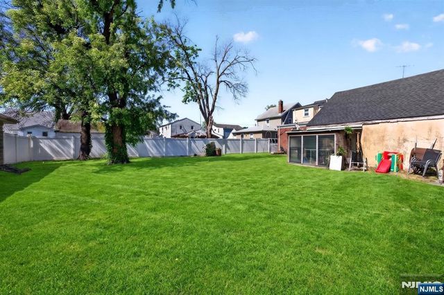 292 Louis Street 1FL, Hackensack, NJ 07601