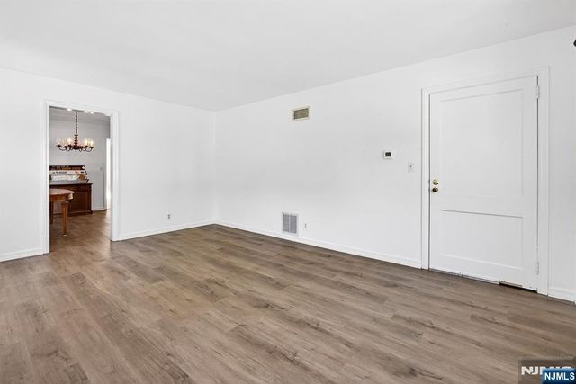 292 Louis Street 1FL, Hackensack, NJ 07601