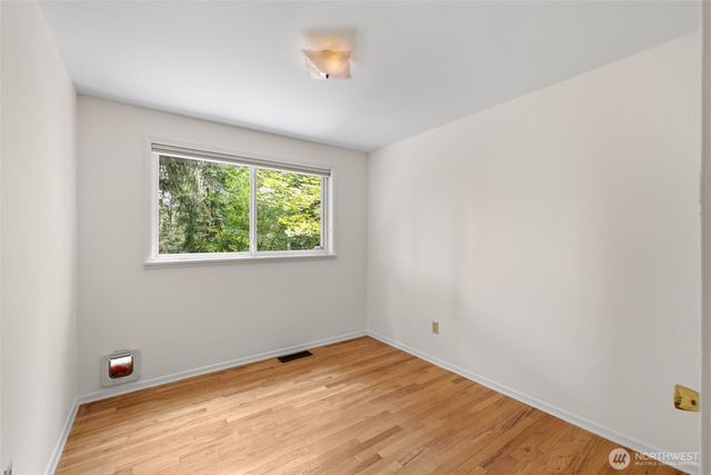 11706 36th Avenue NE, Seattle, WA 98125
