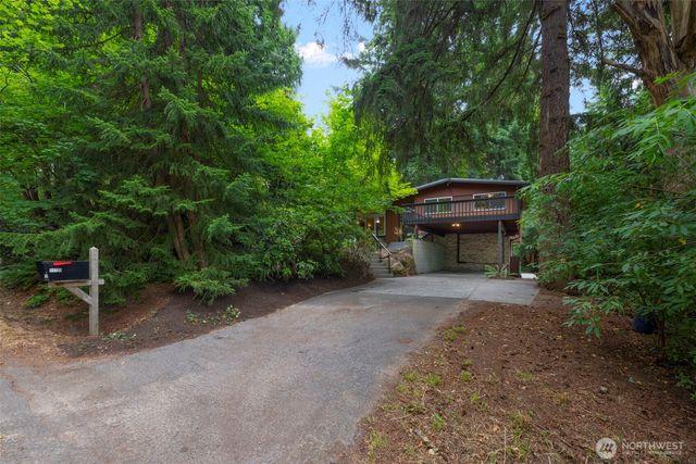11706 36th Avenue NE, Seattle, WA 98125