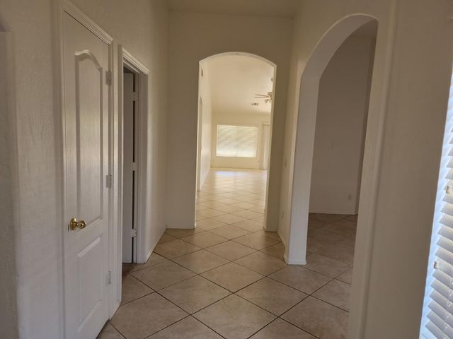 1126 W Grand Caymen Drive, Gilbert, AZ 85233
