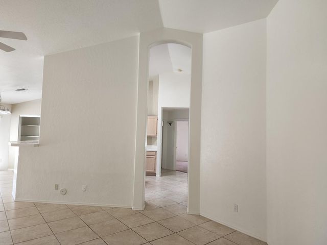 1126 W Grand Caymen Drive, Gilbert, AZ 85233