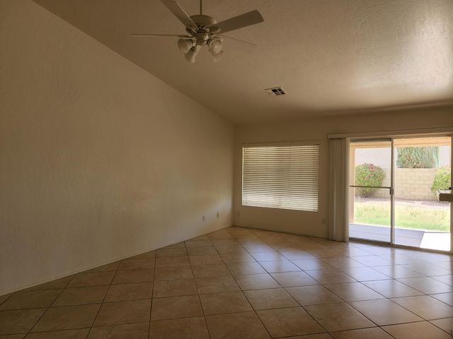 1126 W Grand Caymen Drive, Gilbert, AZ 85233