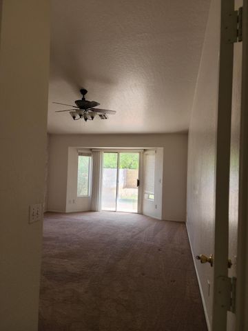 1126 W Grand Caymen Drive, Gilbert, AZ 85233