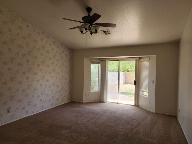 1126 W Grand Caymen Drive, Gilbert, AZ 85233