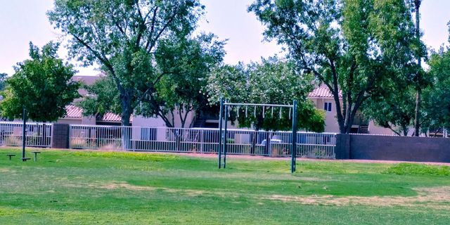 1126 W Grand Caymen Drive, Gilbert, AZ 85233