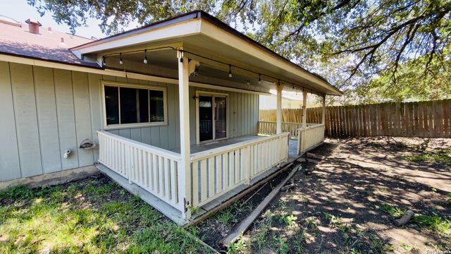 5659 Wood Oak, San Antonio, TX 78233