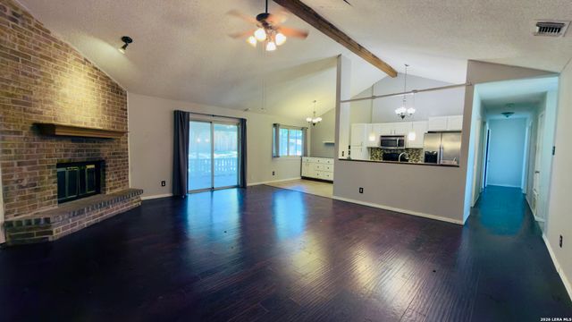 5659 Wood Oak, San Antonio, TX 78233