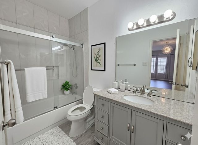 3800 Tanglewilde Street 605, Houston, TX 77063