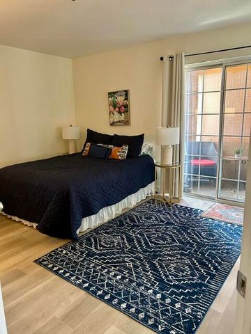 2700 Lawrence Crossley Road 18, Palm Springs, CA 92264