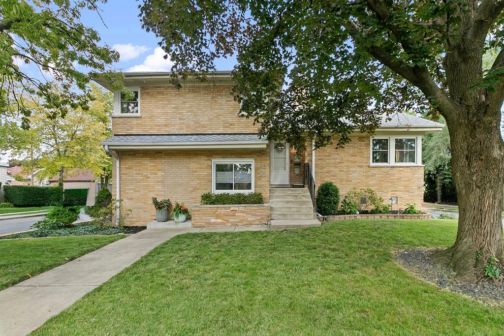 1855 Ridgeland Avenue, Berwyn, IL 60402