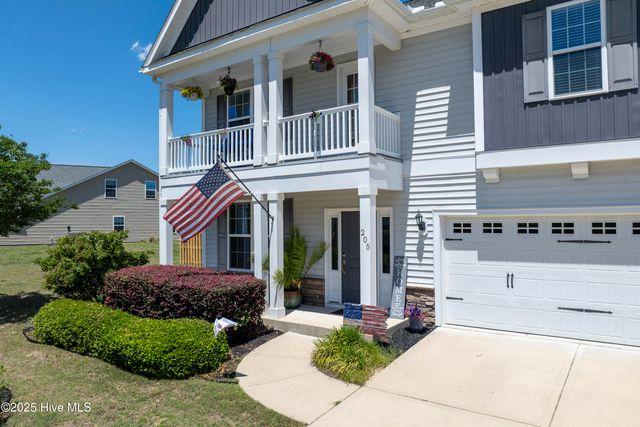 205 River Oats Court, Holly Ridge, NC 28445