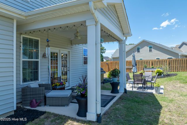 205 River Oats Court, Holly Ridge, NC 28445