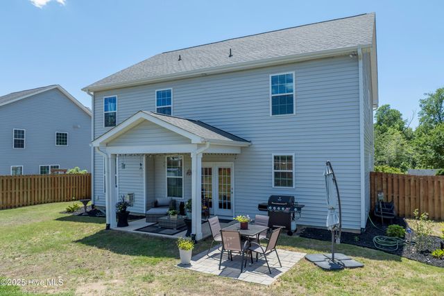 205 River Oats Court, Holly Ridge, NC 28445